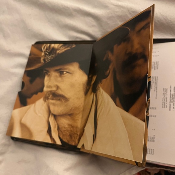 Dale Earnhardt DVD collector’s set - Picture 9 of 10